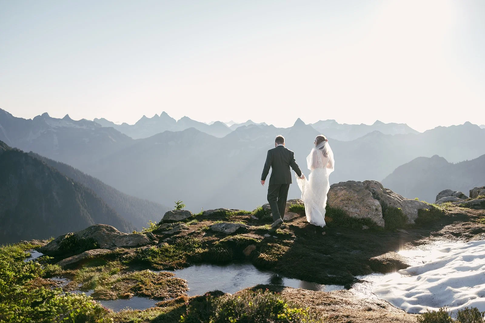 J&S_WinchesterLookout-Wedding-235.jpg