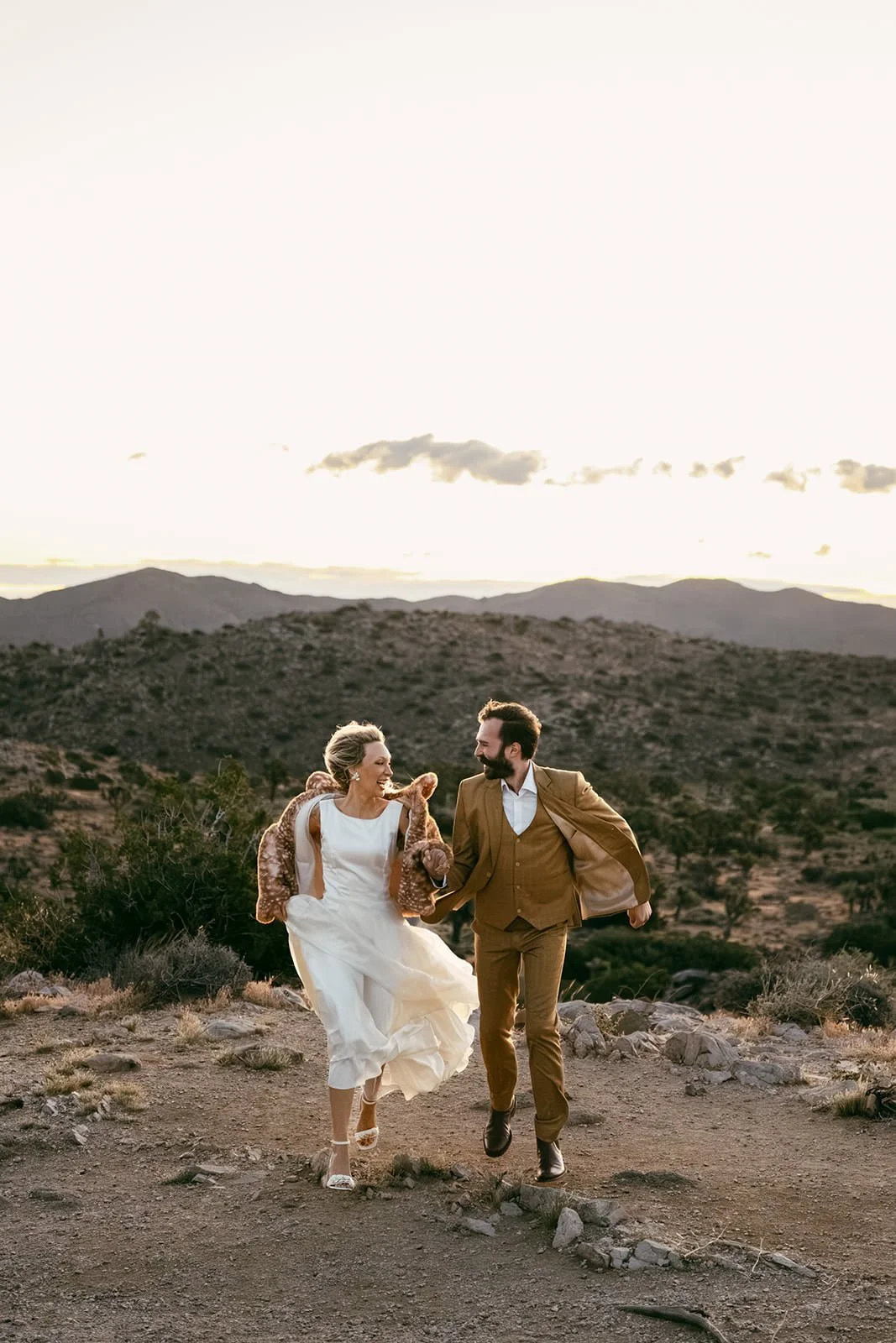 Joshua-Tree-Elopement-Photography-74.jpg
