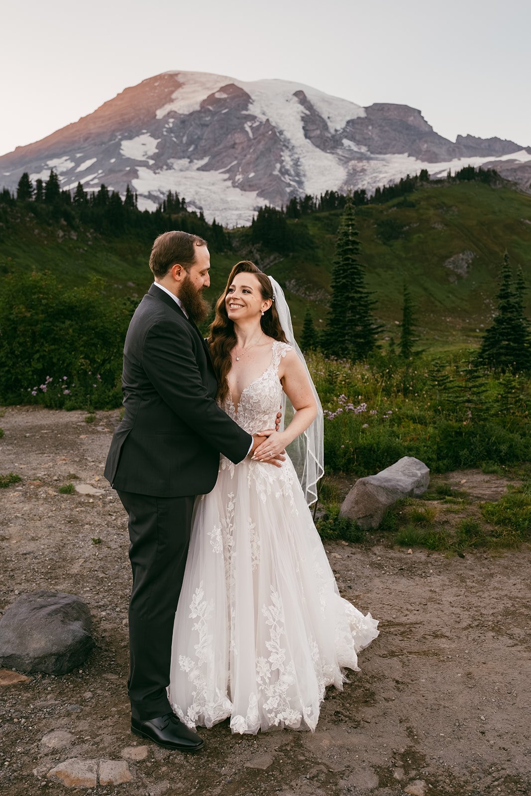 C&G-Mount-Rainier-Wedding-501.jpg