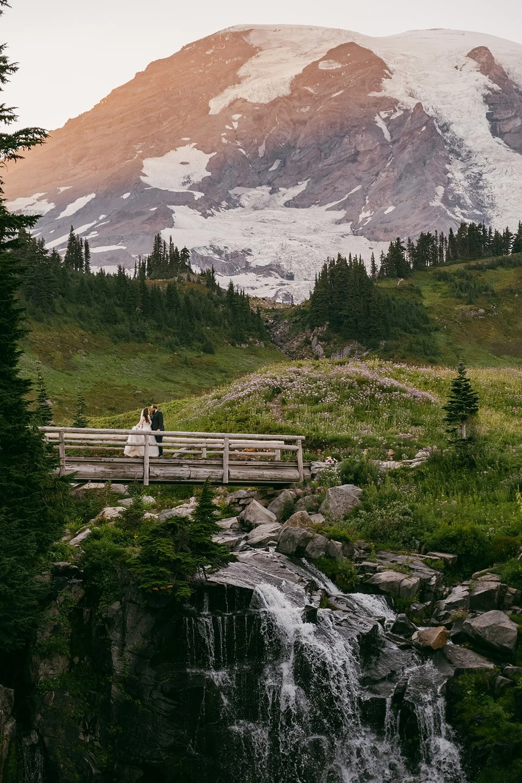 C&G-Mount-Rainier-Wedding-473.jpg