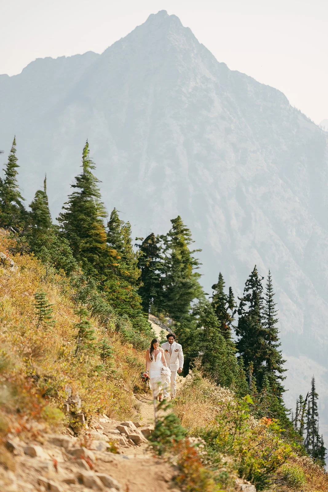 Casey&Andrew_Winthrop_WildCoastPhoto-202.jpg