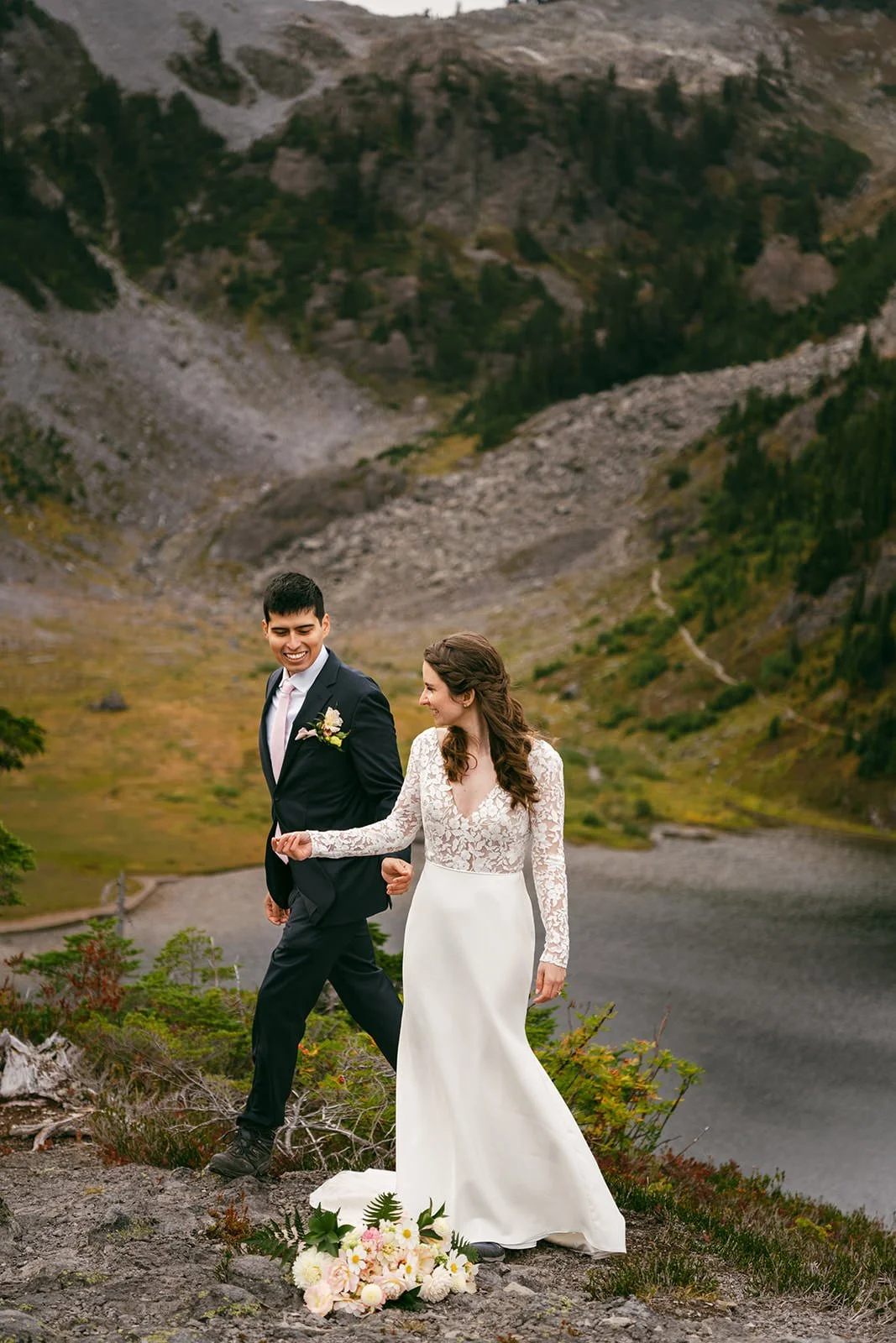 A&J-Mount-Baker-Elopement-331.jpg