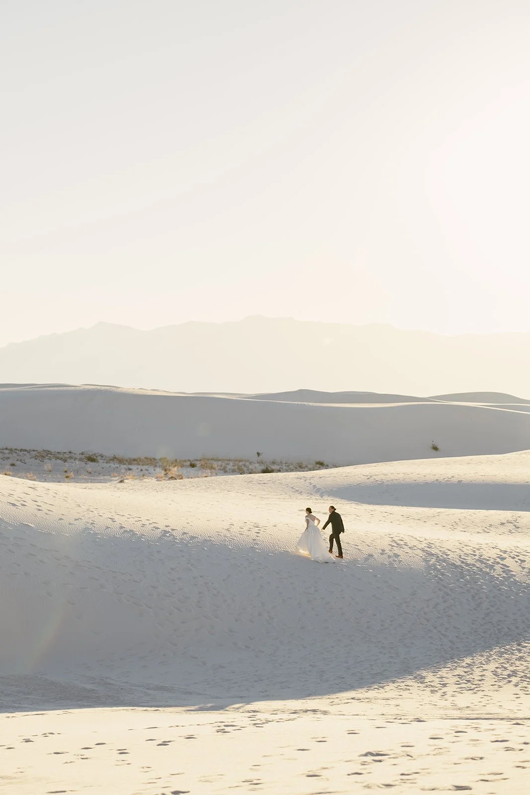 Bronte+David-White-Sands-Elopement-10.jpg
