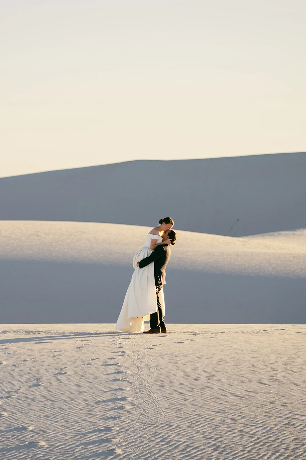 Bronte+David-White-Sands-Elopement-33.jpg