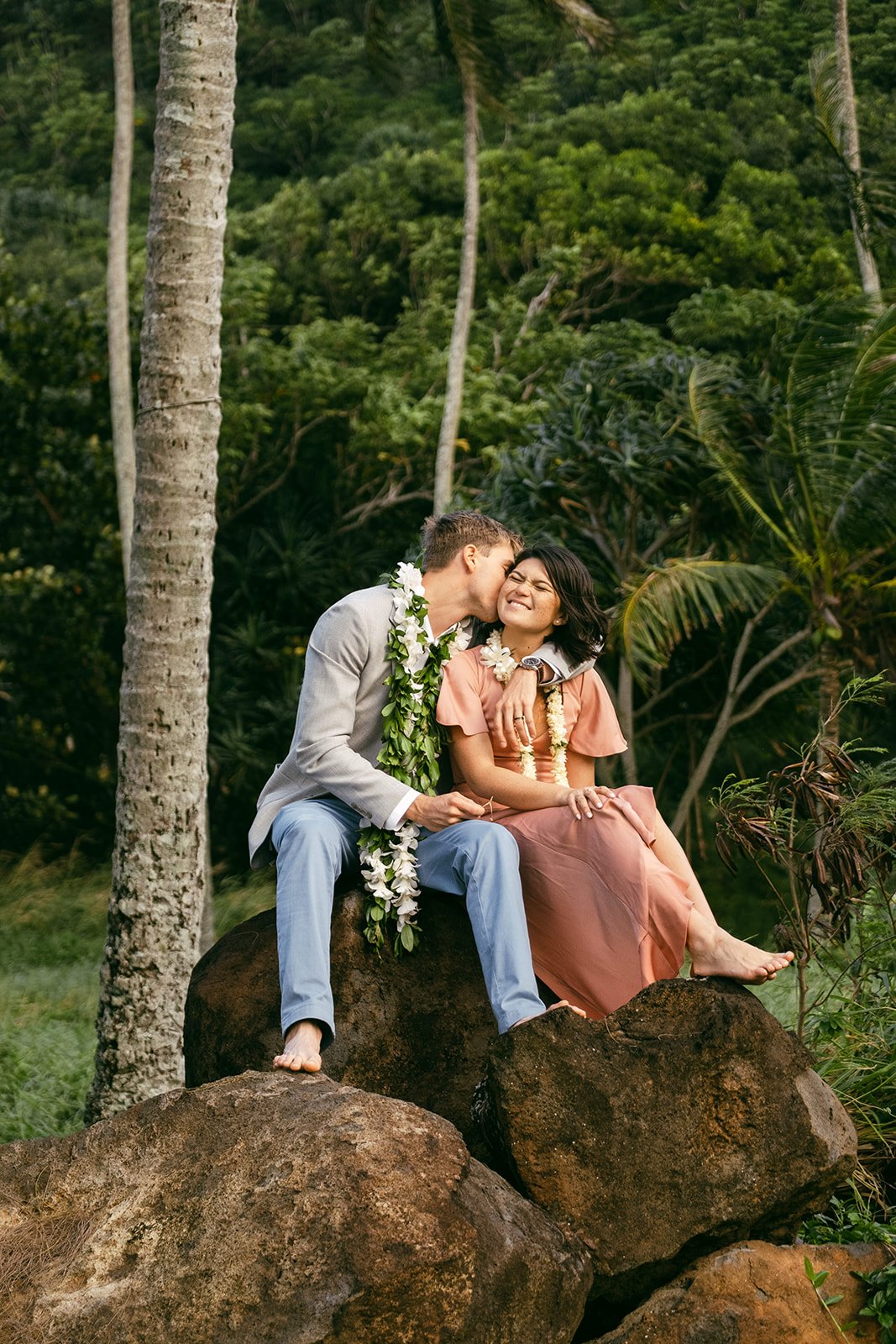 Reagan+Michael-Oahu-Hawaii-Elopement-76.jpg