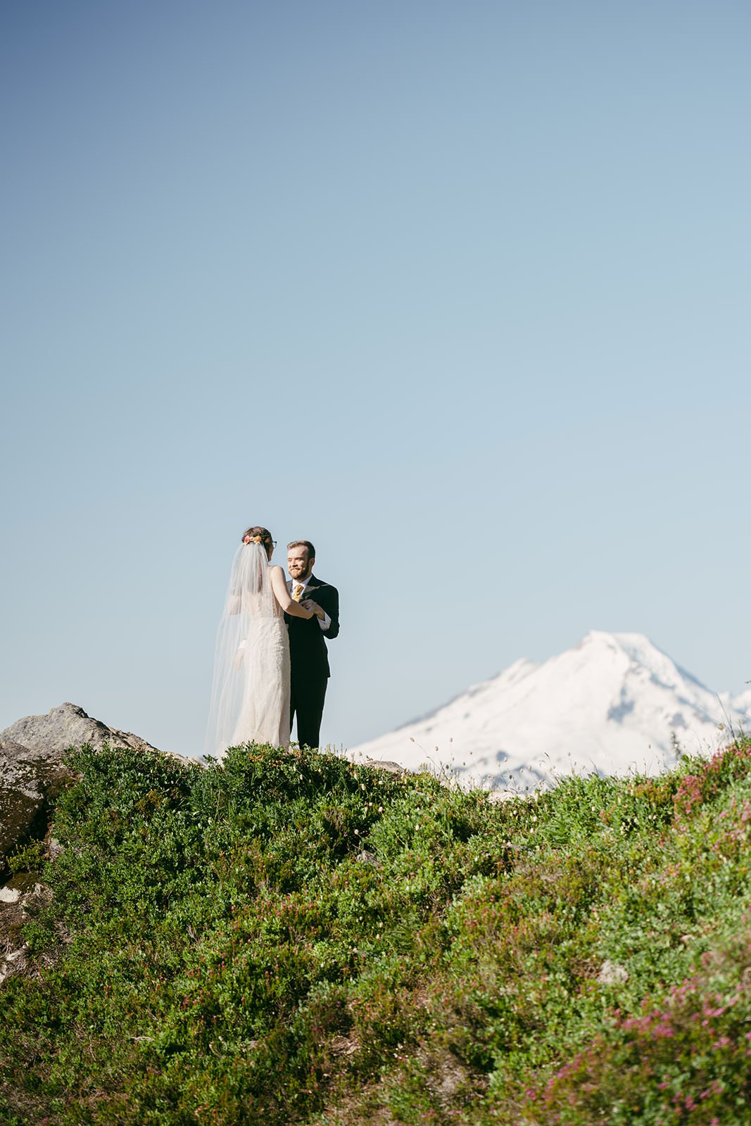 J&S_WinchesterLookout-Wedding-466.jpg