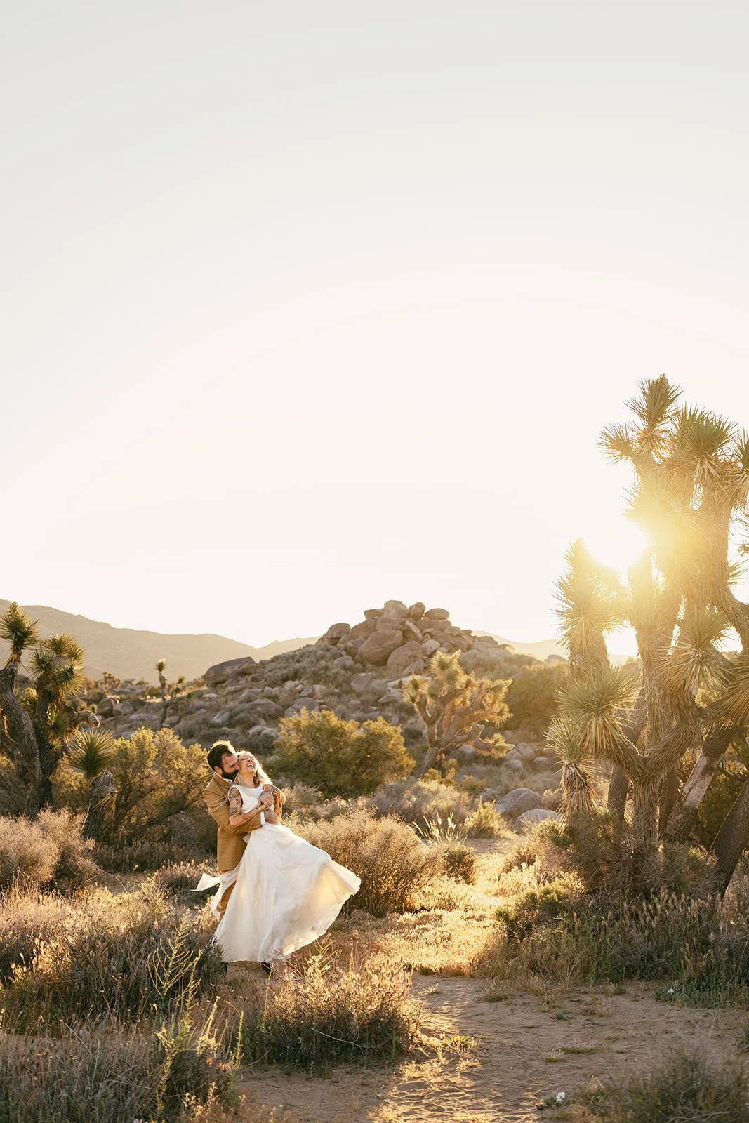 Joshua-Tree-Elopement-Photography-193.jpg