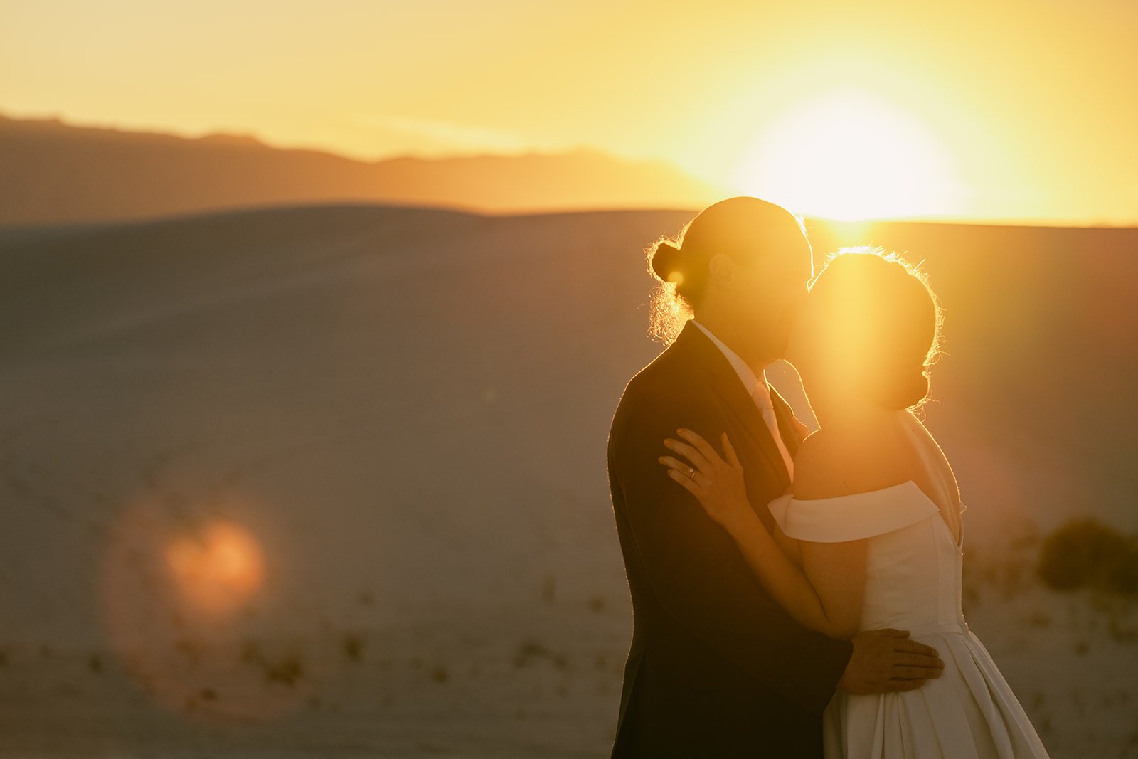 Bronte+David-White-Sands-Elopement-46.jpg