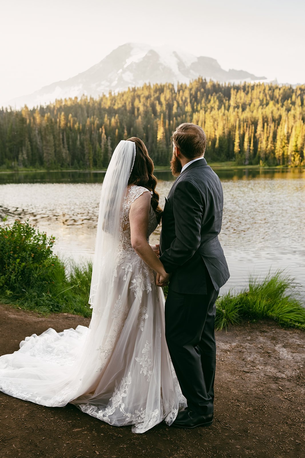 C&G-Mount-Rainier-Wedding-321.jpg