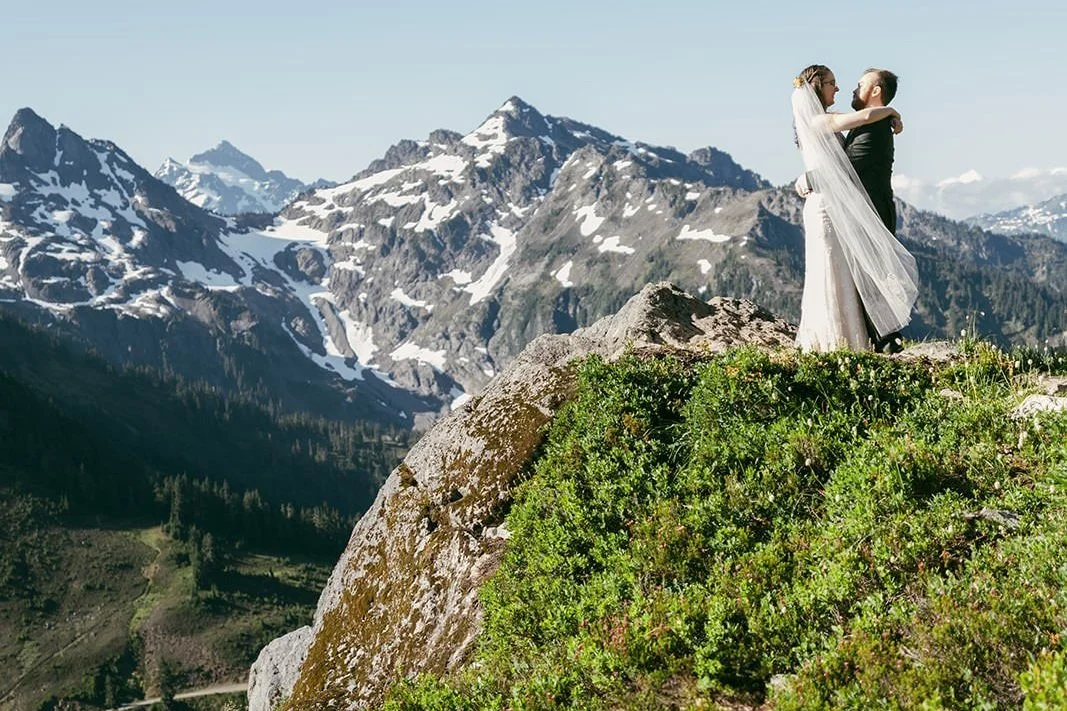 J&S_WinchesterLookout-Wedding-500.jpg