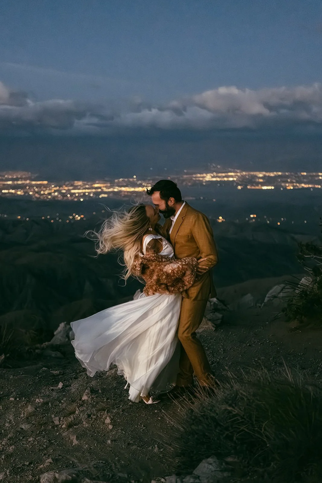 Joshua-Tree-Elopement-Photography-35.jpg