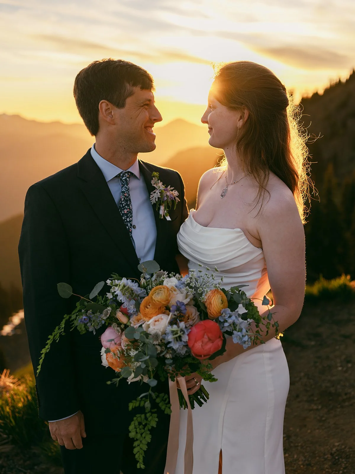 Emma&Riley_HuricaneRidge_Wedding-338.jpg