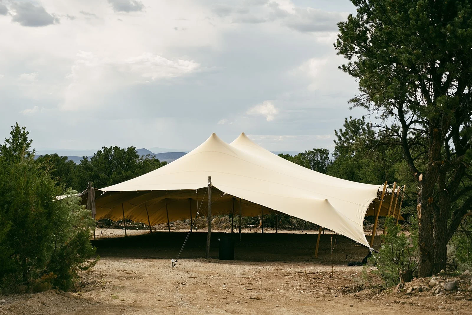 C&J-TheStakeout-Taos-42.jpg