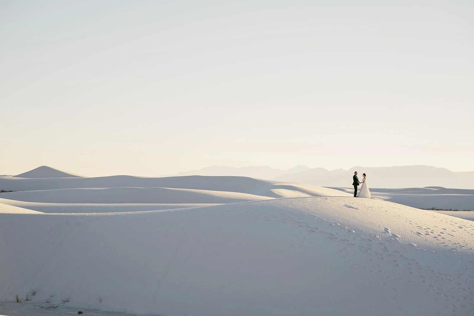 Bronte+David-White-Sands-Elopement-18.jpg