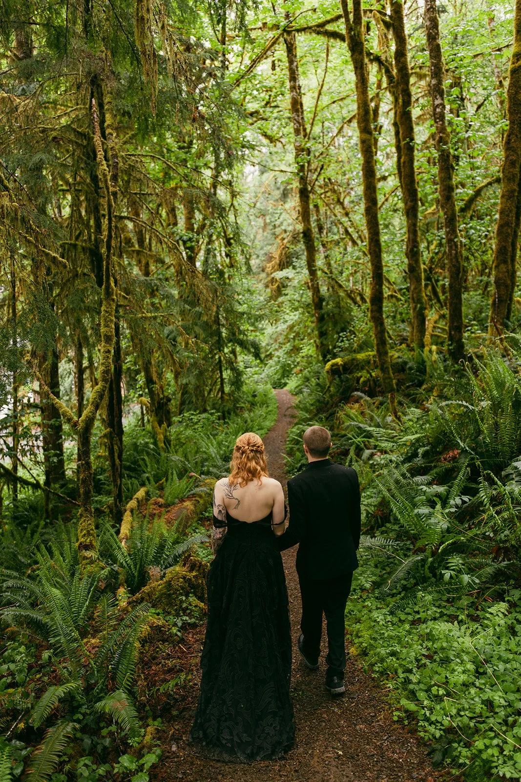 Sydney-Josh-Lake-Quinault-Lodge-Wedding-422.jpg