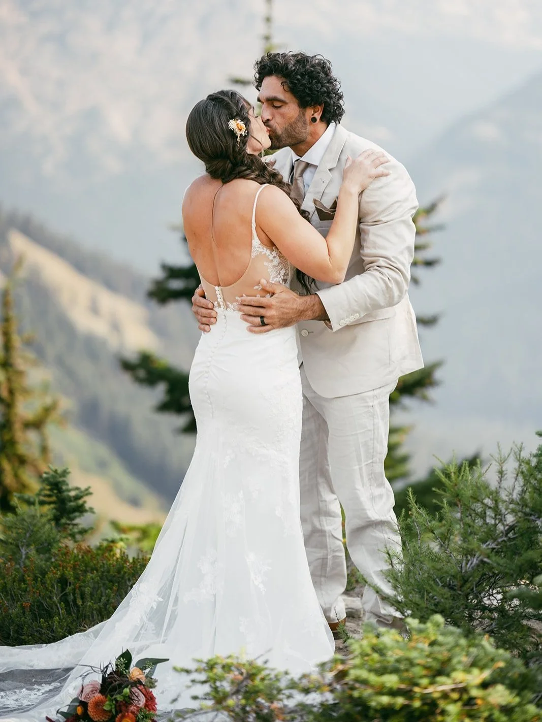 Casey&Andrew_Winthrop_WildCoastPhoto-191.jpg