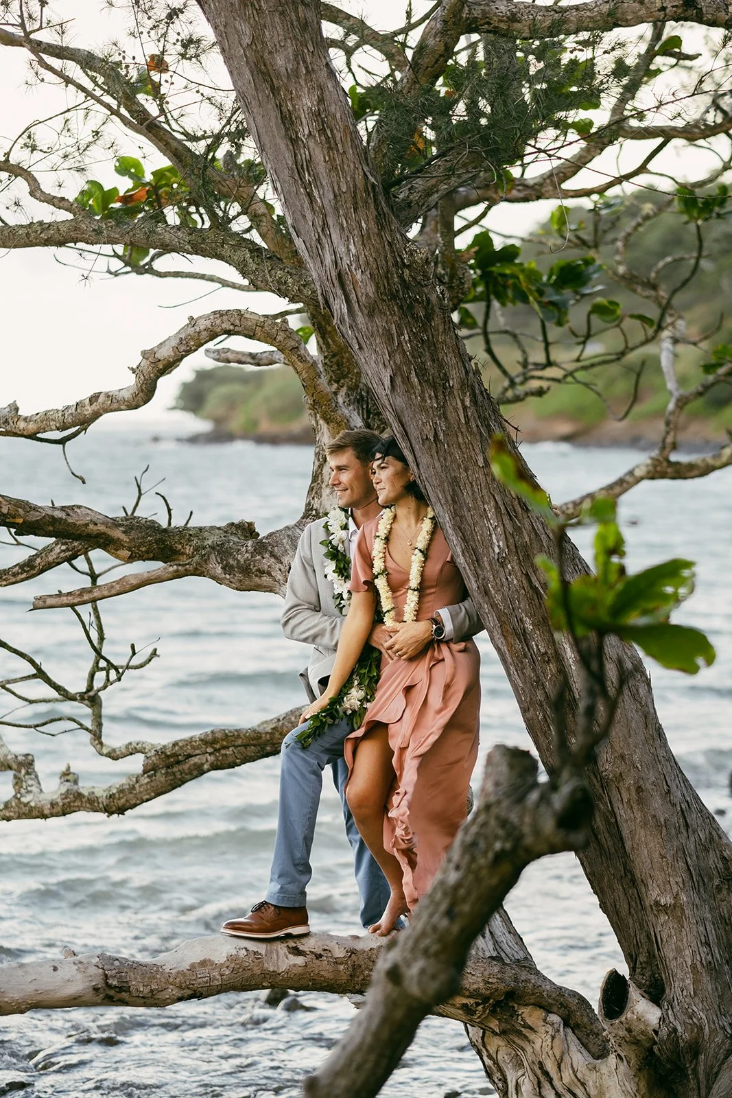 Reagan+Michael-Oahu-Hawaii-Elopement-61.jpg