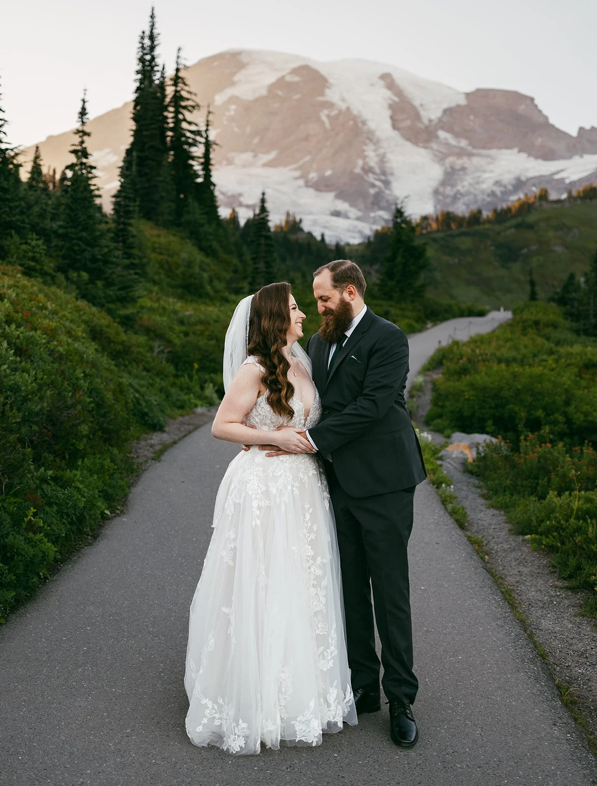C&G-Mount-Rainier-Wedding-437.jpg