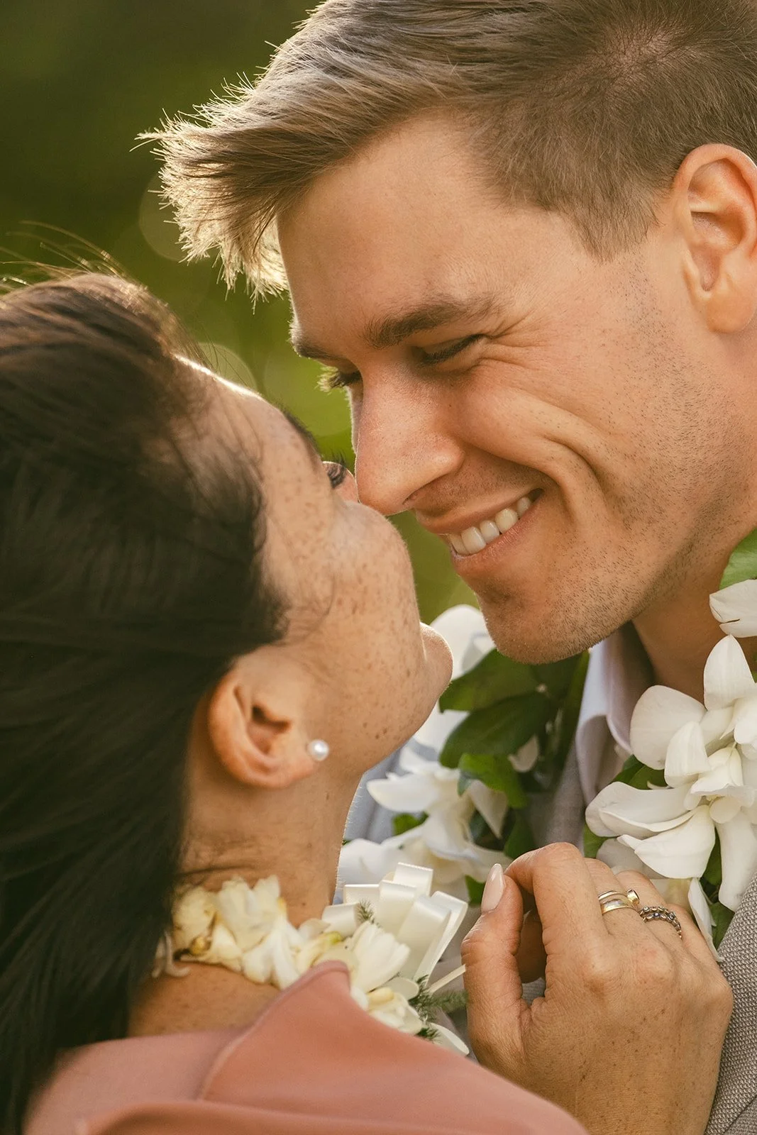 Reagan+Michael-Oahu-Hawaii-Elopement-74.jpg