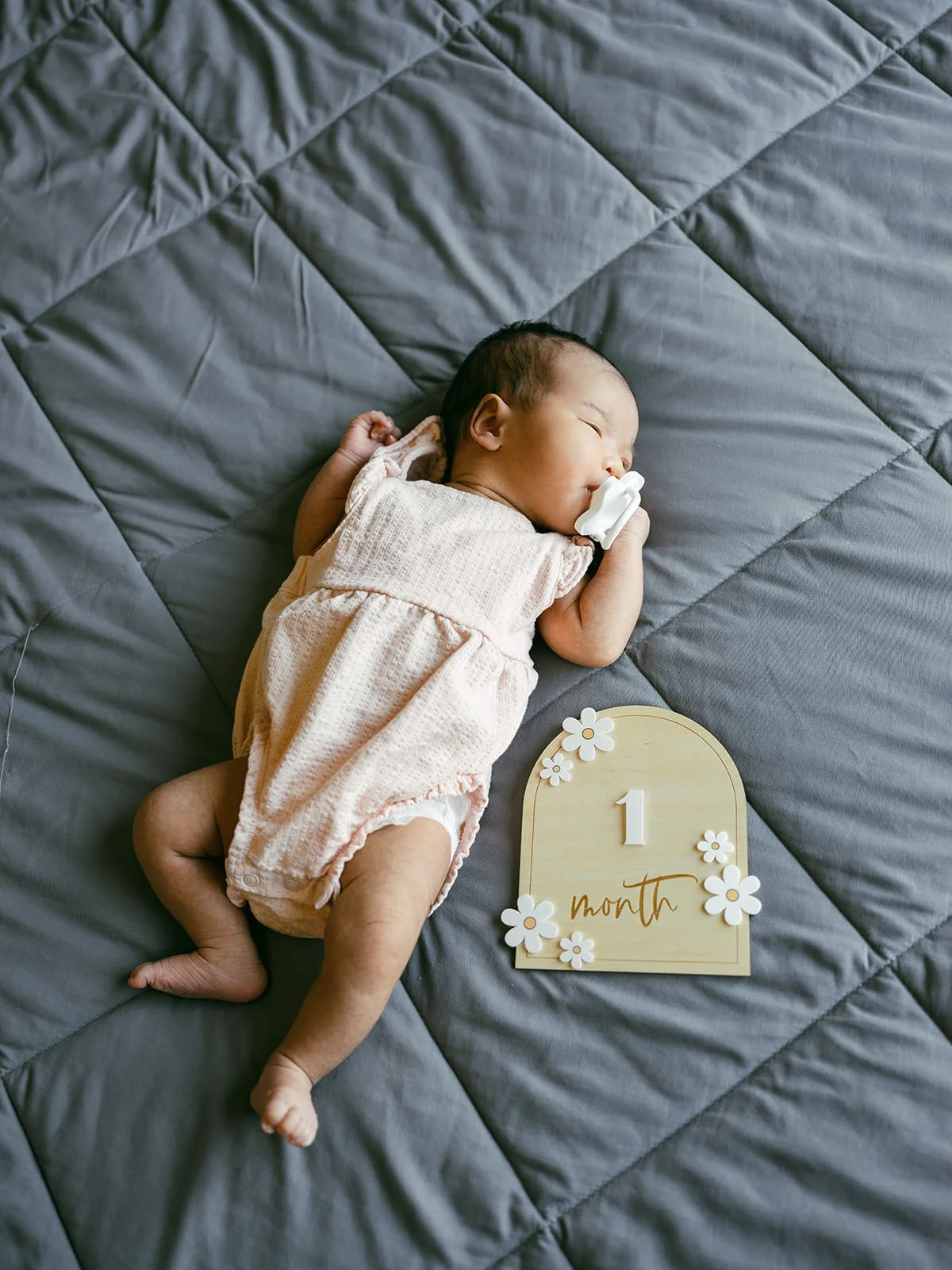 Family-Photos-1Month-1.jpg