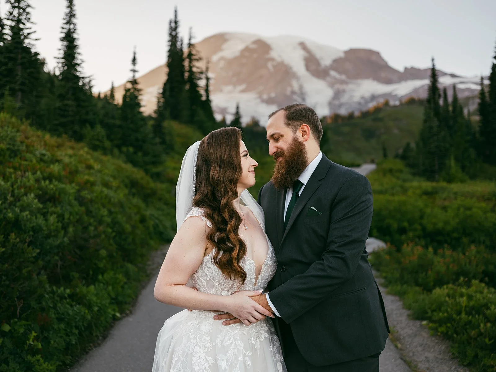 C&G-Mount-Rainier-Wedding-440.jpg