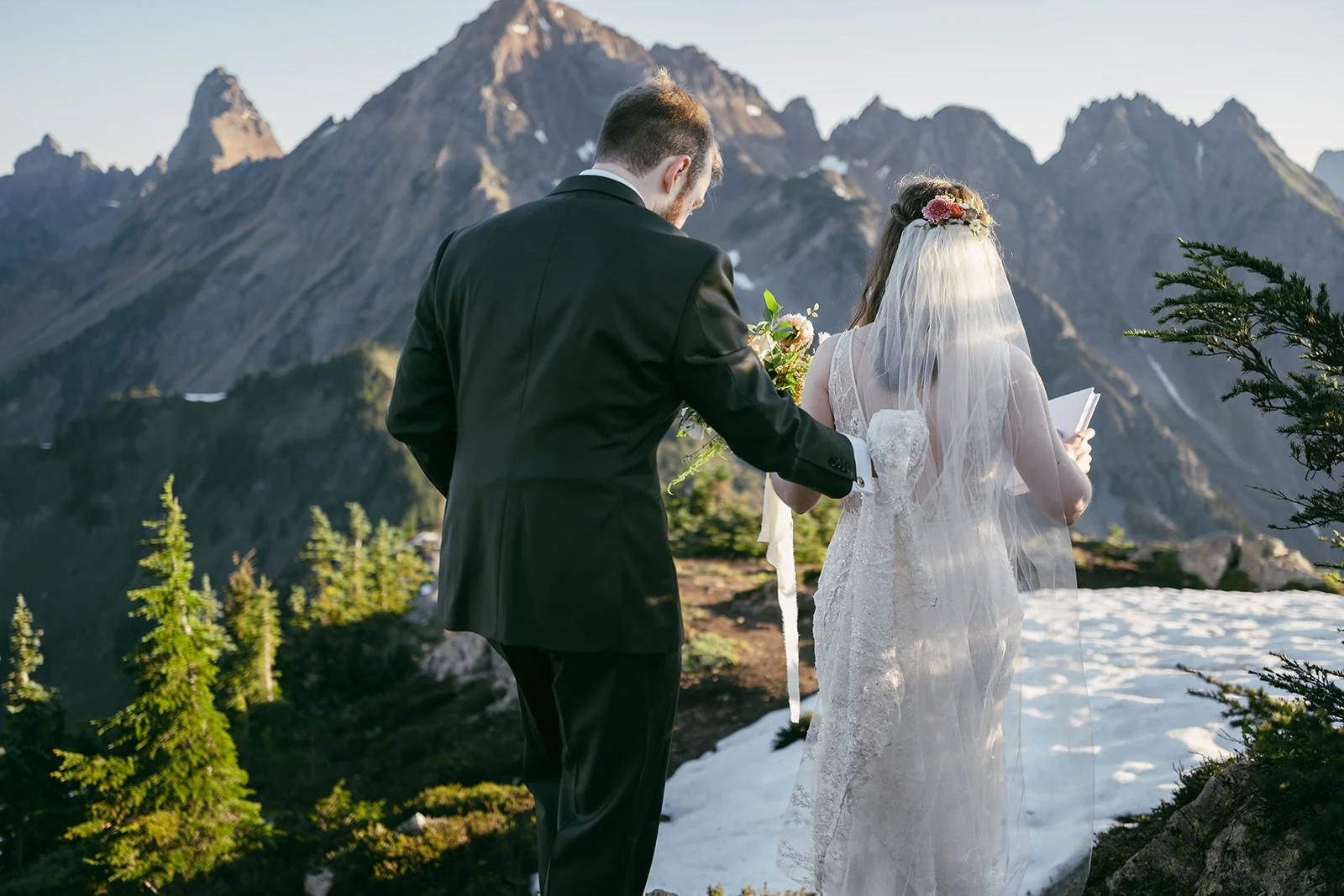 J&S_WinchesterLookout-Wedding-151.jpg