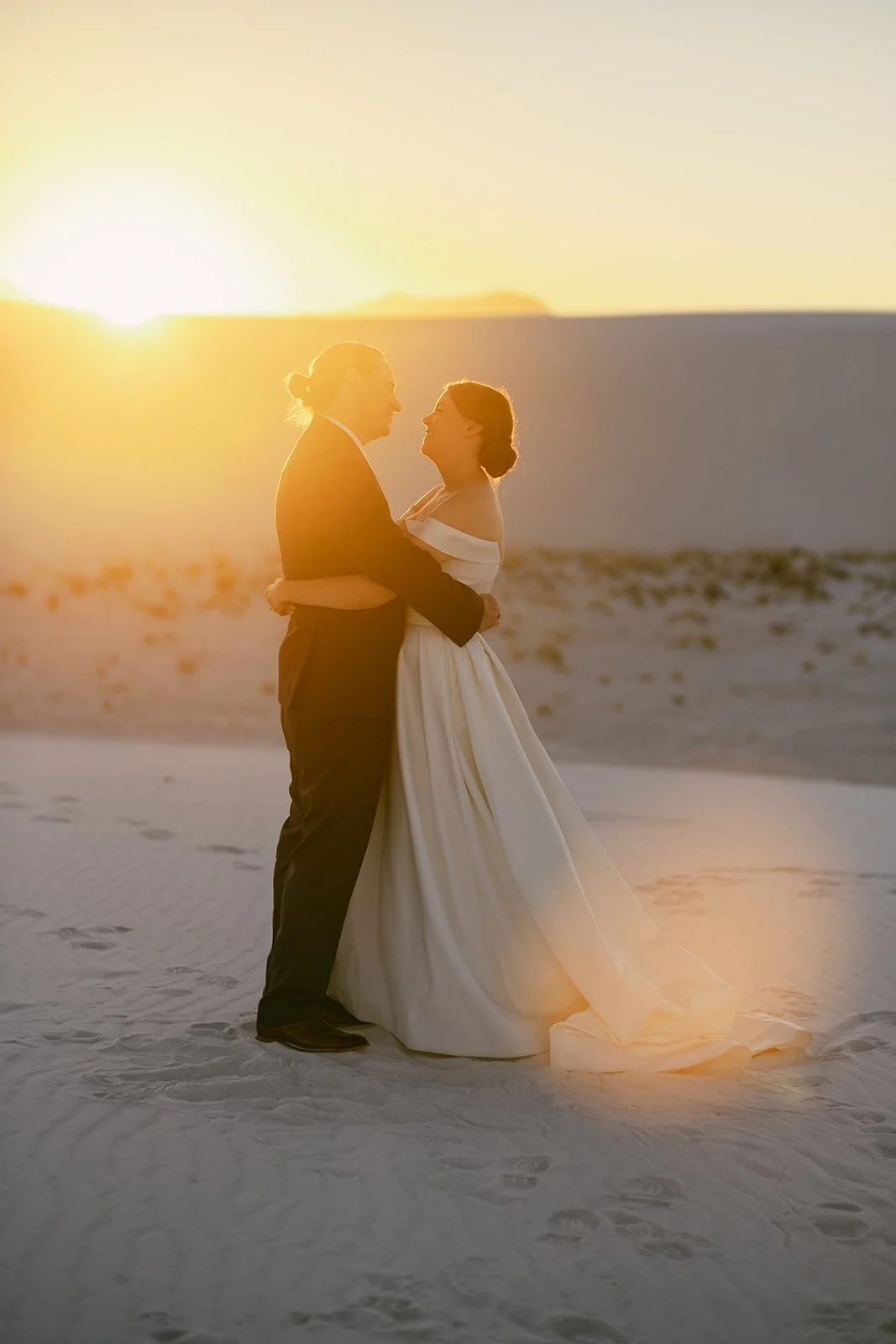 Bronte+David-White-Sands-Elopement-55.jpg