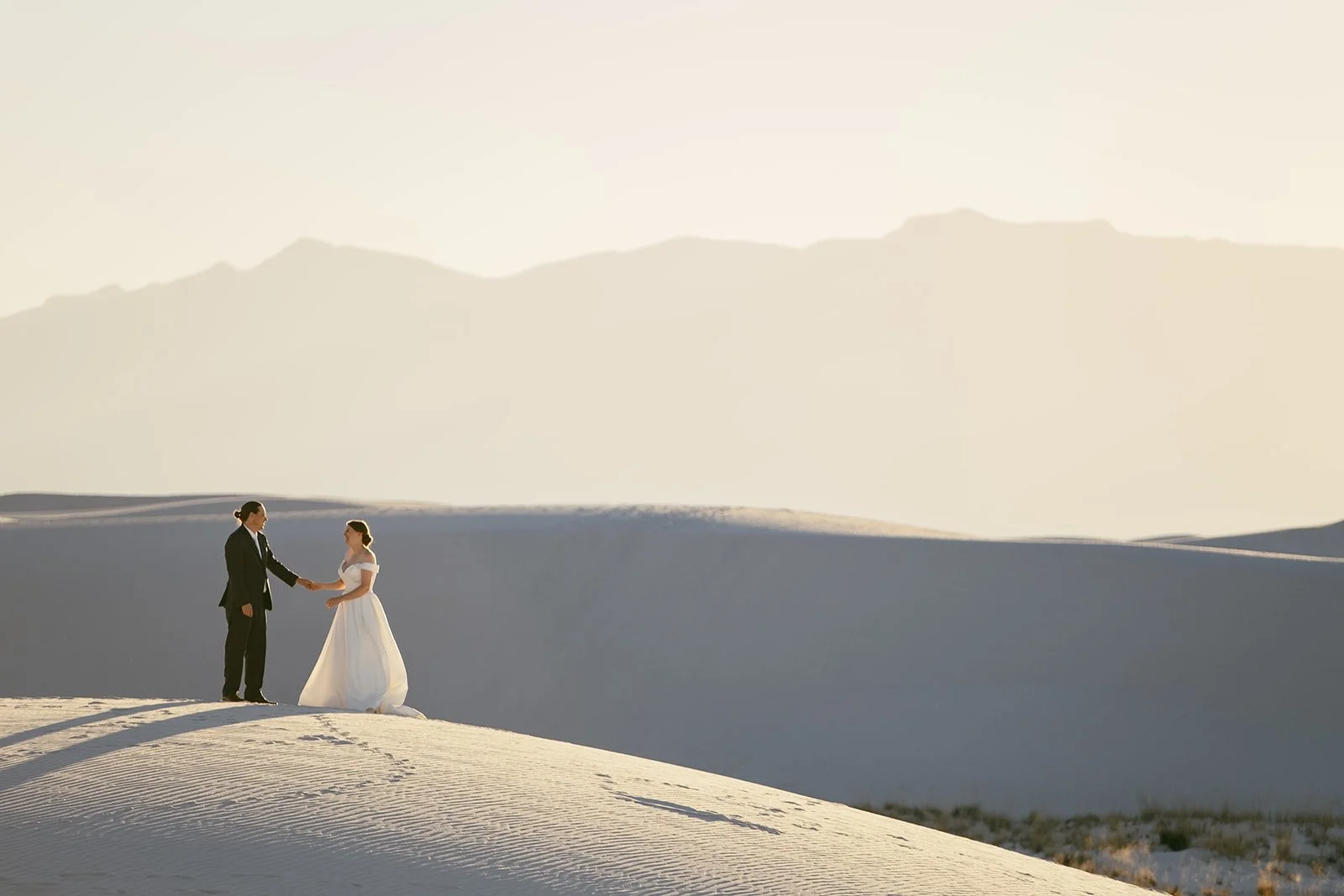Bronte+David-White-Sands-Elopement-14.jpg