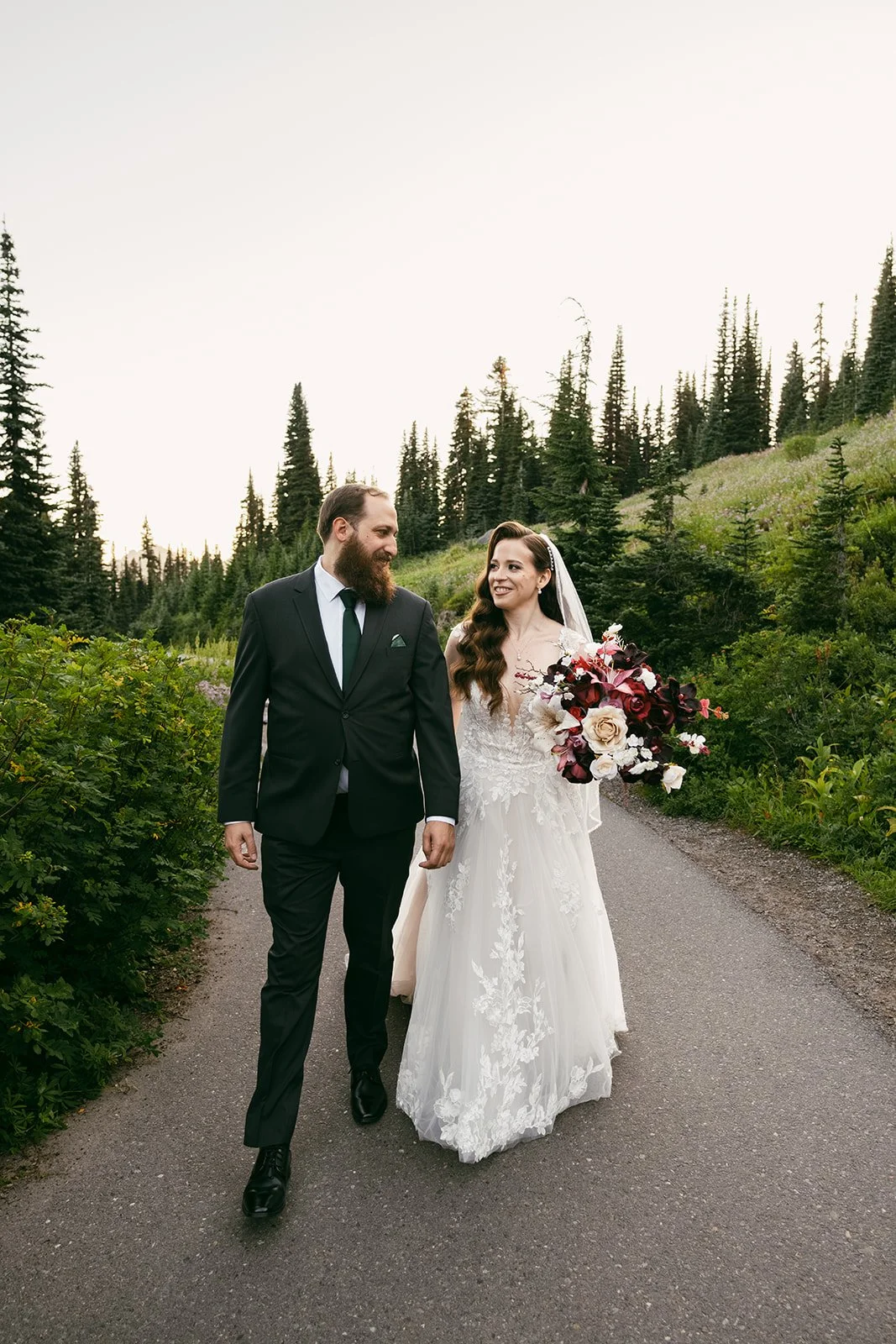 C&G-Mount-Rainier-Wedding-424.jpg