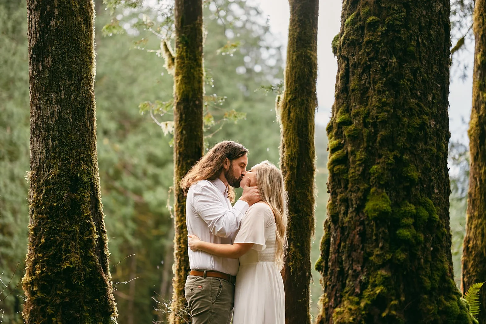 Sophie-Zeb-Engagement-128_websize.jpg