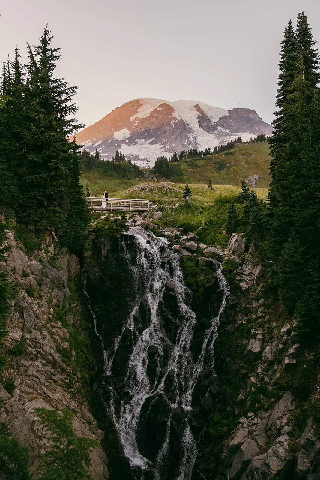 C&G-Mount-Rainier-Wedding-468.jpg