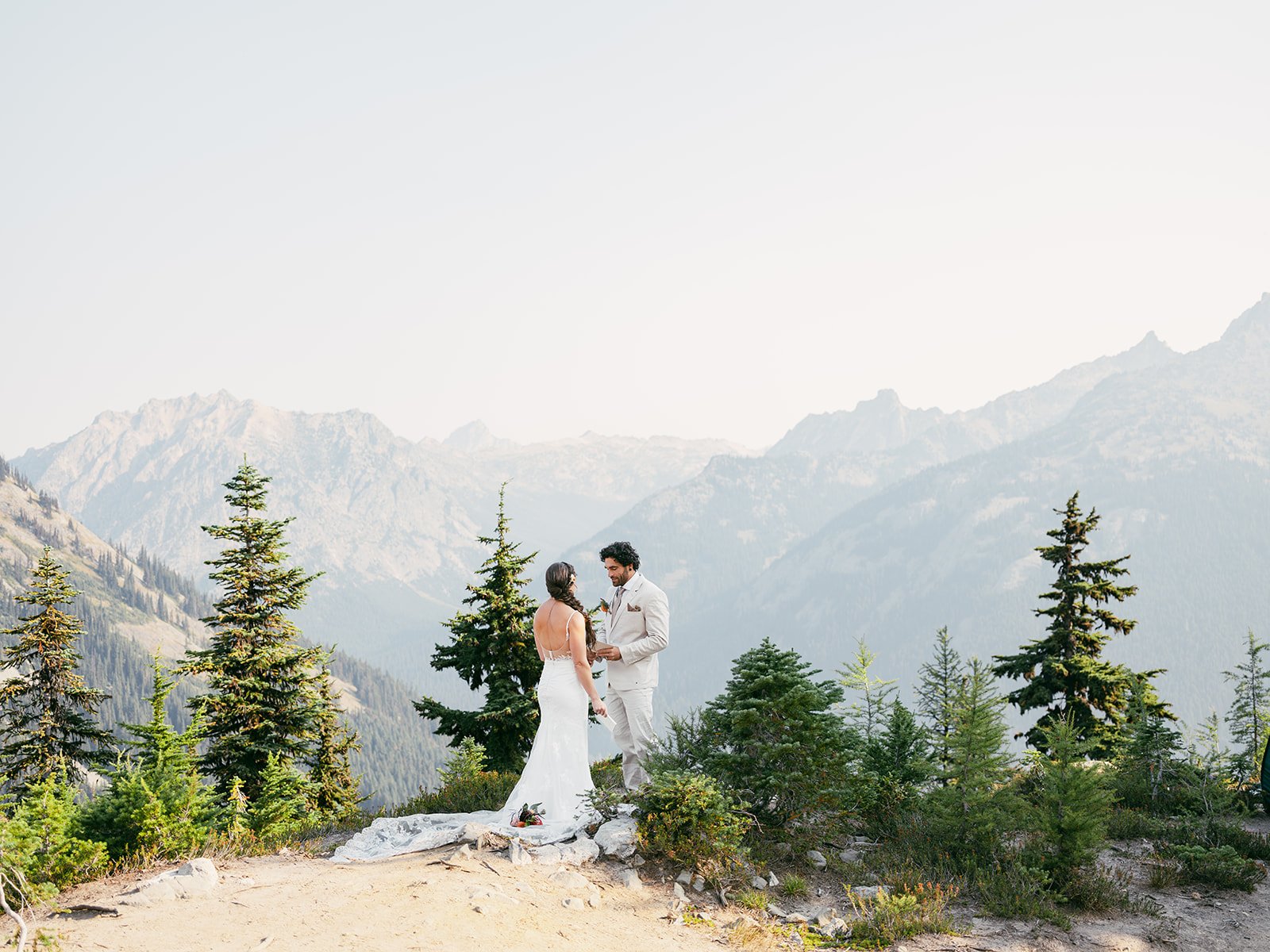 Casey&Andrew_Winthrop_WildCoastPhoto-135.jpg