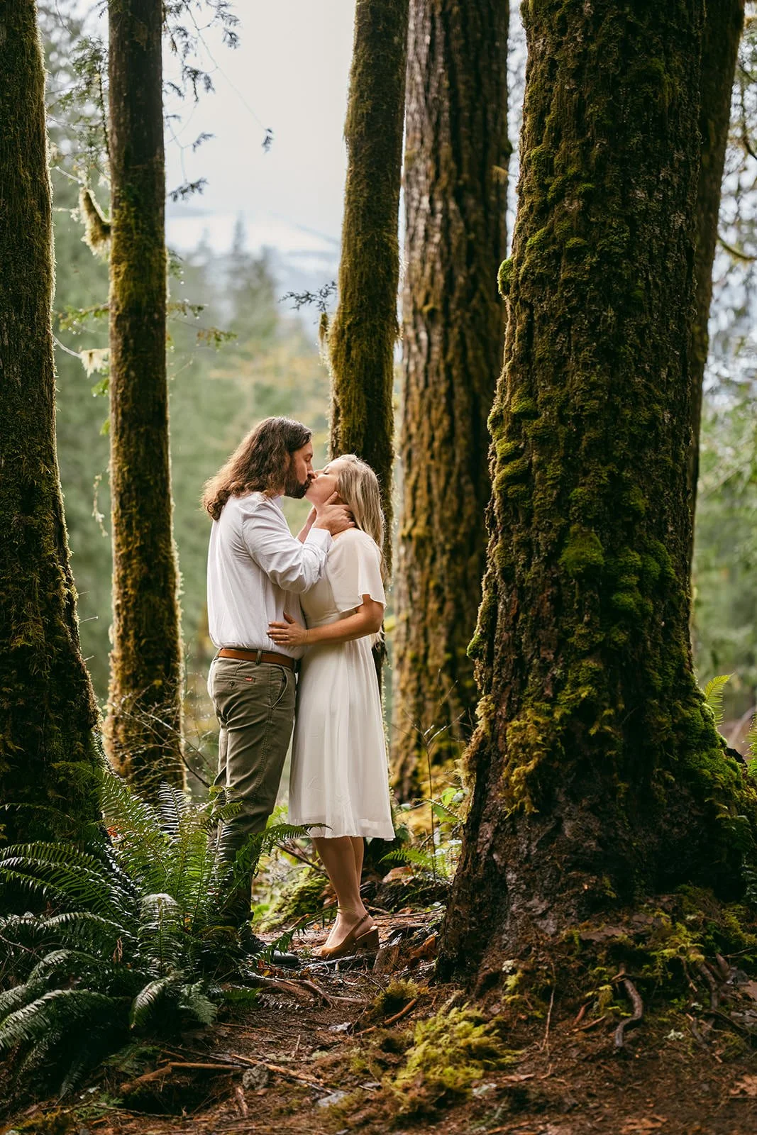 Sophie-Zeb-Engagement-131_websize.jpg