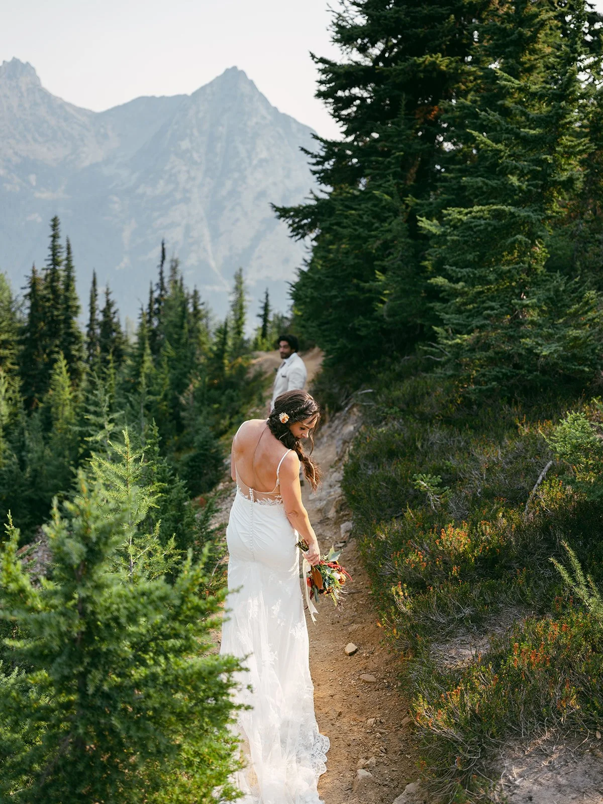 Casey&Andrew_Winthrop_WildCoastPhoto-256.jpg