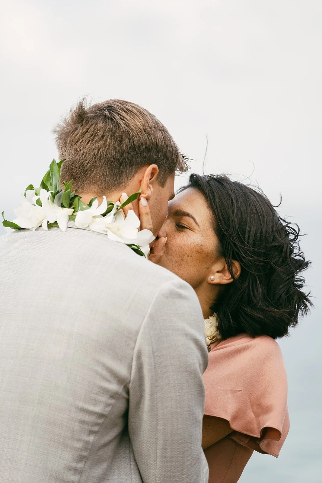 Reagan+Michael-Oahu-Hawaii-Elopement-41.jpg