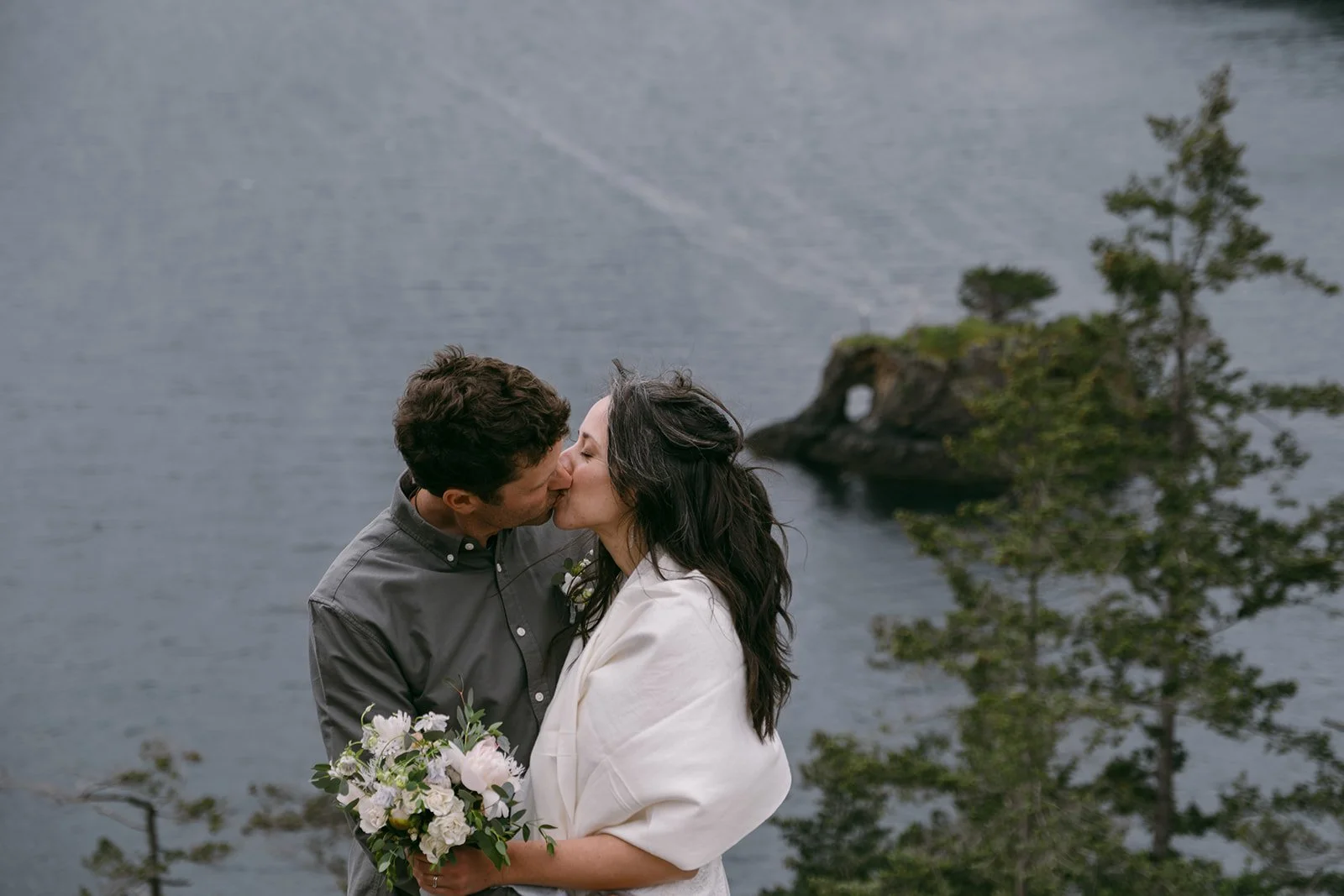 Kat&Carl-CypressIsland-WildCoastPhotography-411.jpg