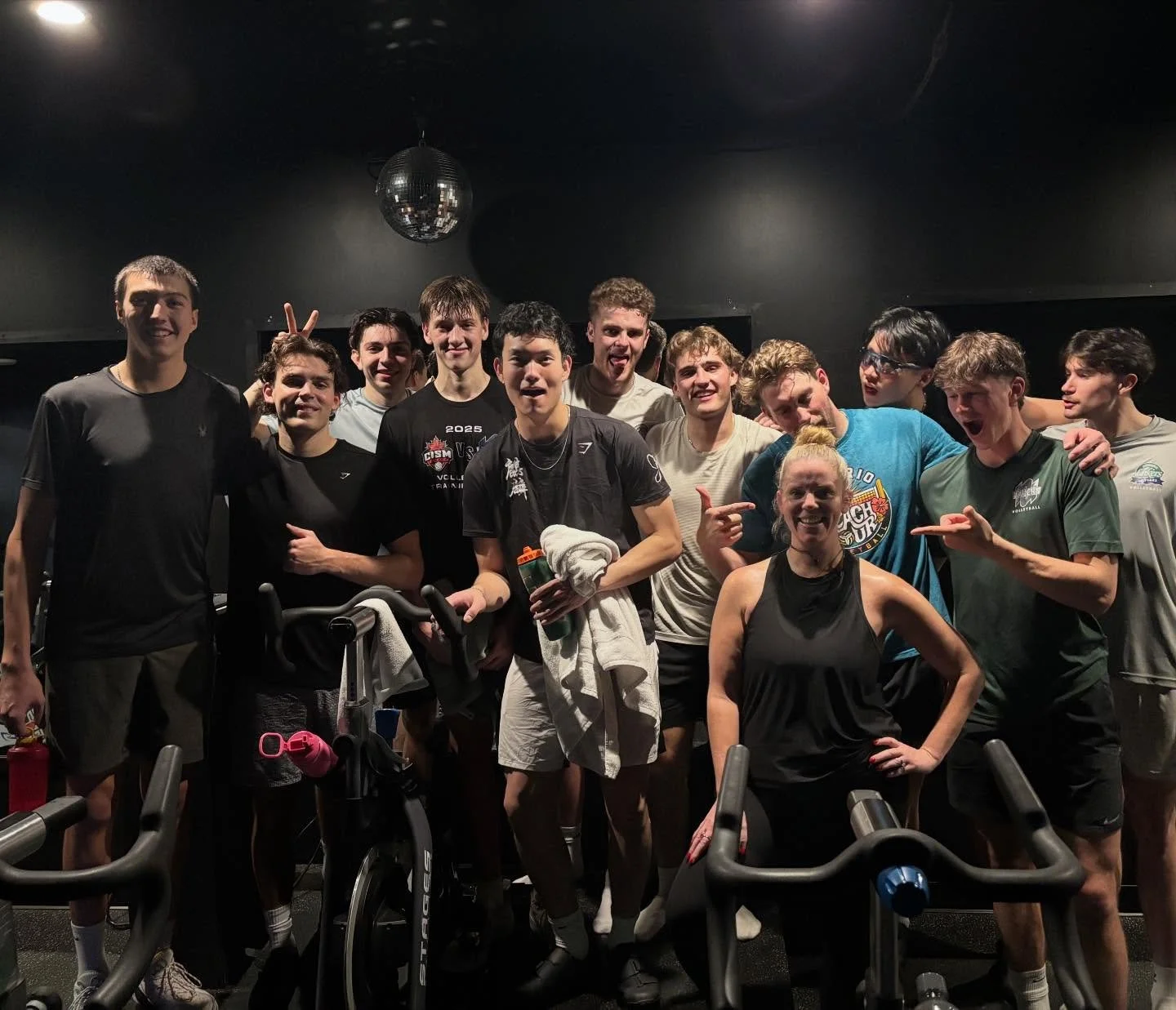 Look up 👀&hellip;way up!  Yup, Shannon hosted a ride today with the Nipissing Lakers Mens Volleyball Team and they were not only very, very tall but, just the nicest group of athletes ever!  You guys did an amazing job and they loved it!  Y&rsquo;al