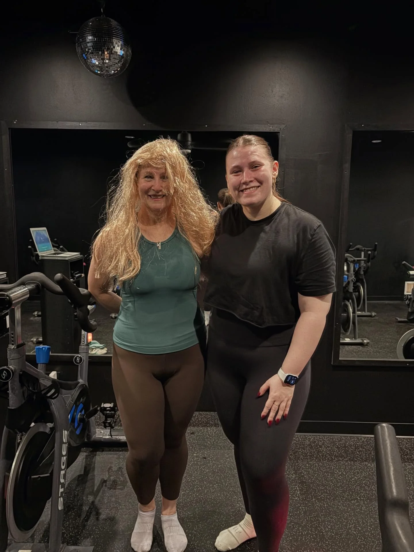 This group today sang their hearts out to Hannah/Miley and we had a blast&hellip;one of our best rides to date!  Thanks to @revolutionist_emily for hopping on with the real Miley who made an appearance from Tennessee!  She said&hellip;&rdquo;Y&rsquo;