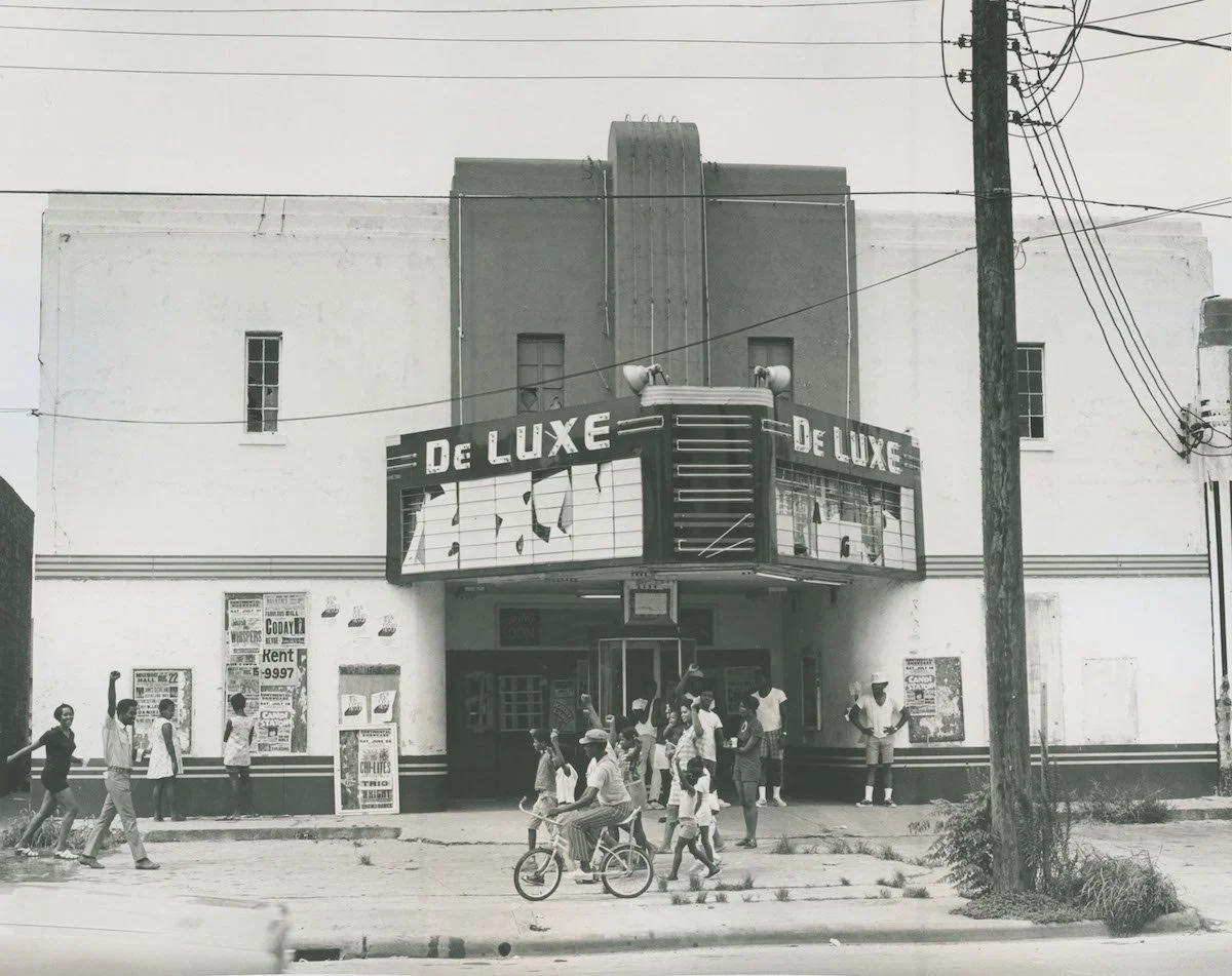 DeLUXE Theater (Houston, USA) ©️ Hickey-Robertson, N.d. Courtesy of Menil Archives.