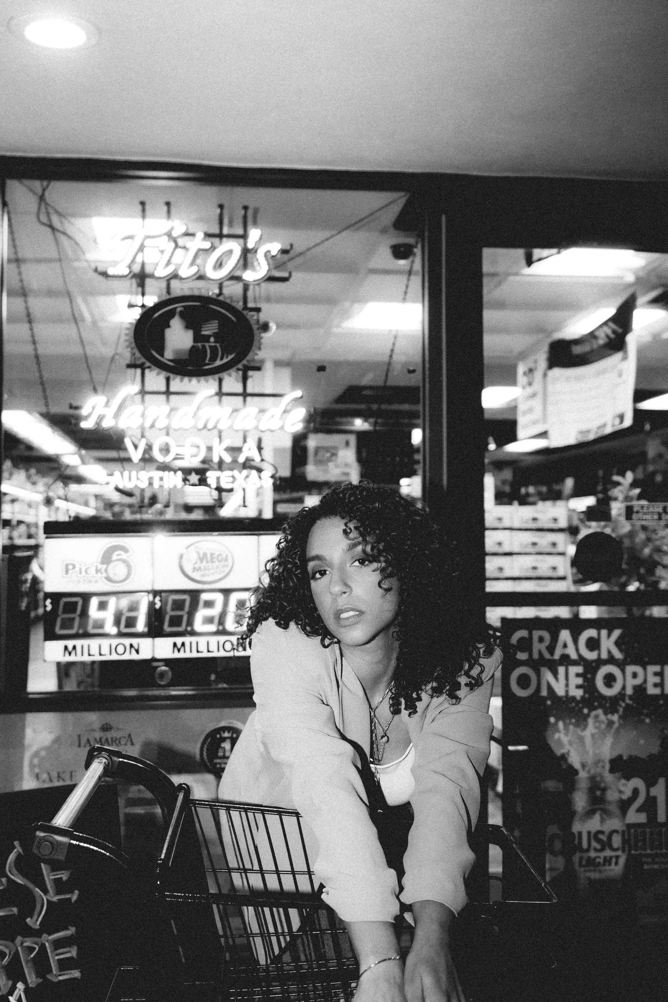 liquor-bw-7.jpg