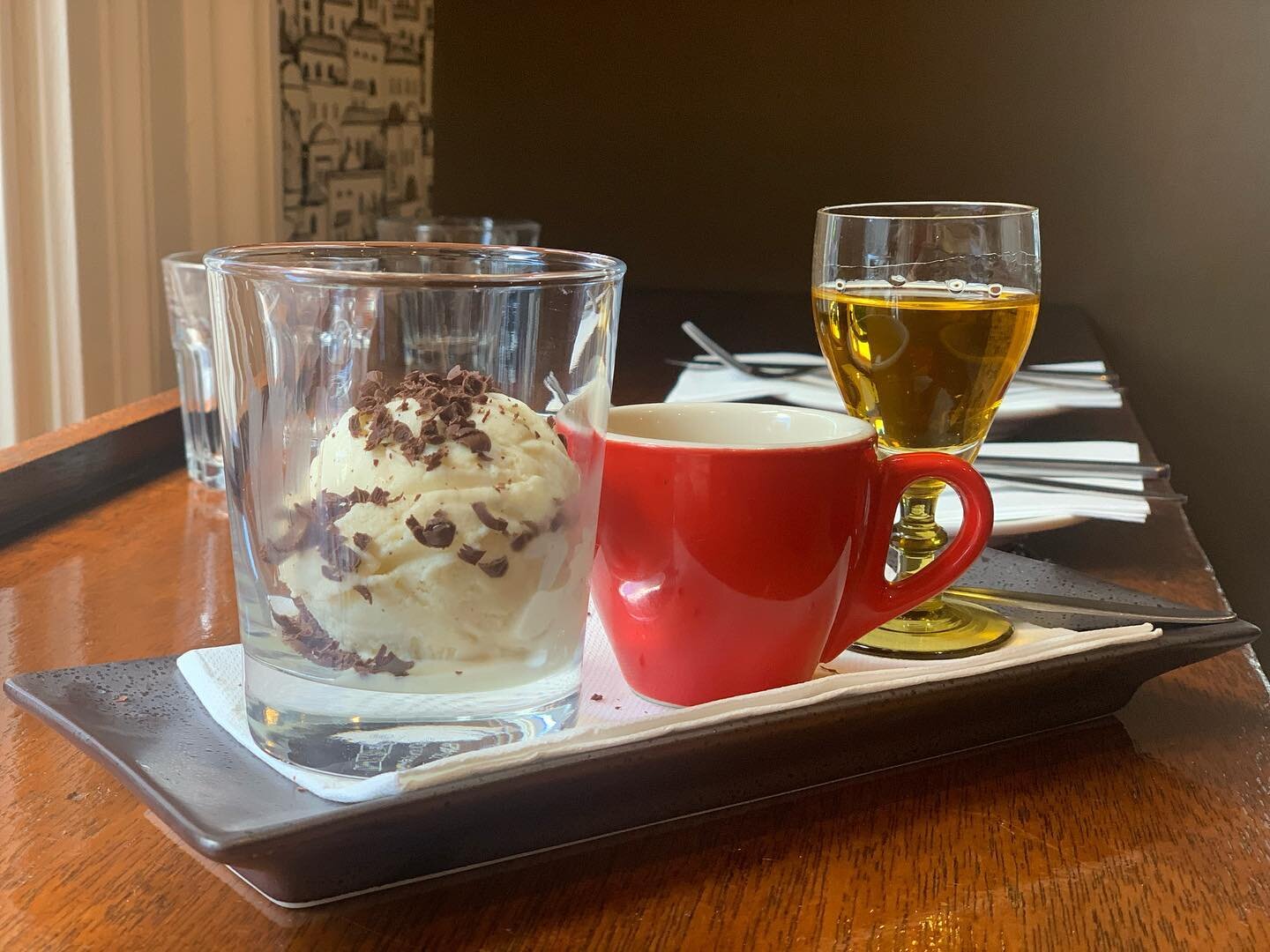 Affogato with Licor 43 is a real Spanish drink&hellip; Keep forgetting it is born in Italy! 😉#sharingiscaring #affogatospanishway #lovebocados #visitnewcastle_aus