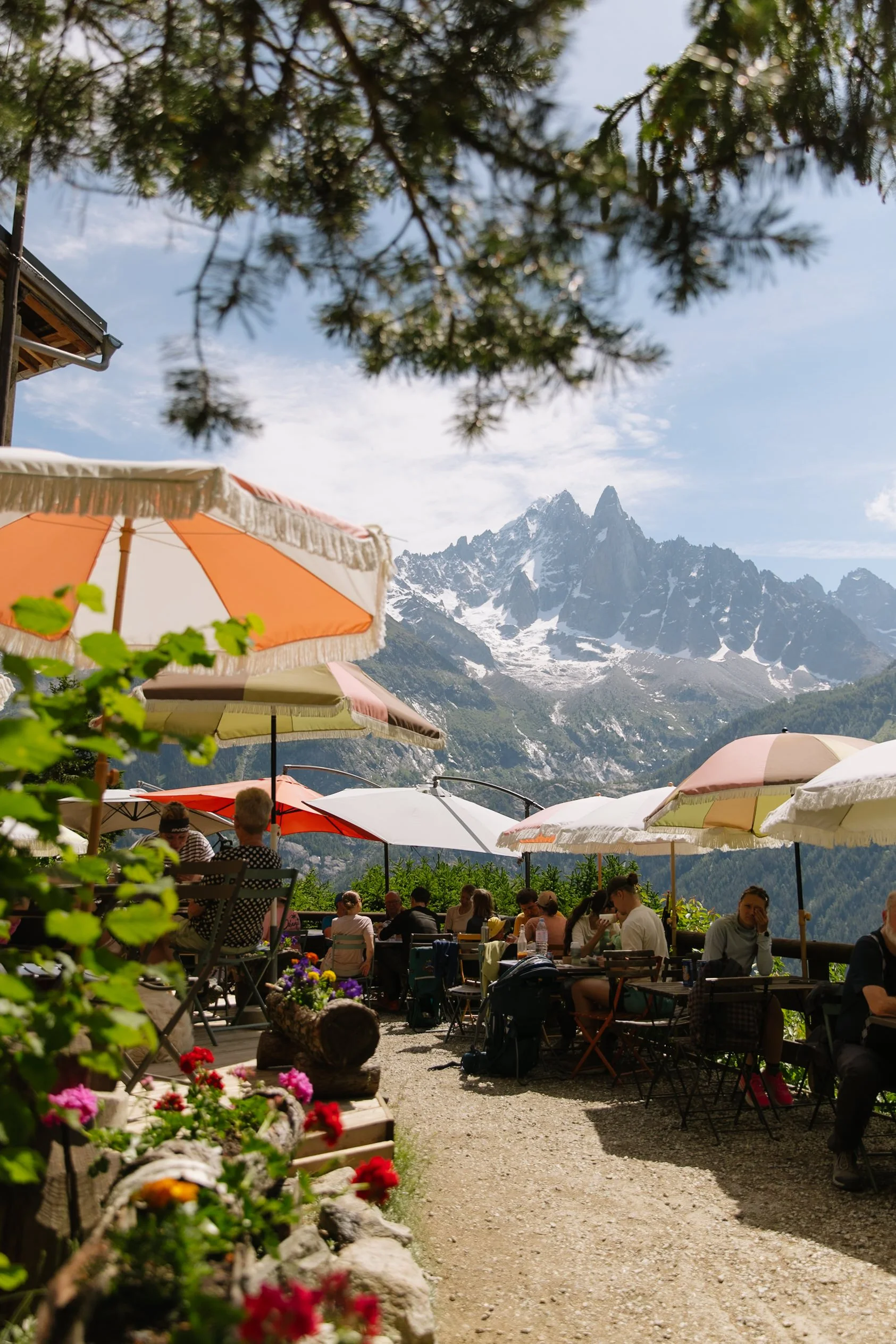 5 Best Coffee Shops in Chamonix, France: My Top Spots in 2026