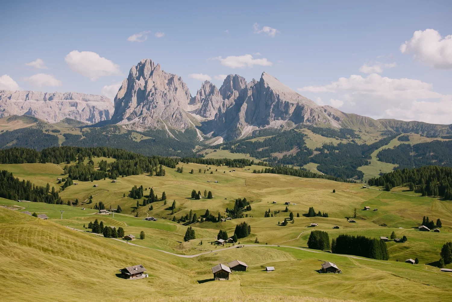 Alpe Di Siusi Seiser Alm Hiking Guide Best Trails Tips Getting There alpe-di-siusi-seiser-alm-hiking-guide-best-trails-tips-getting-there