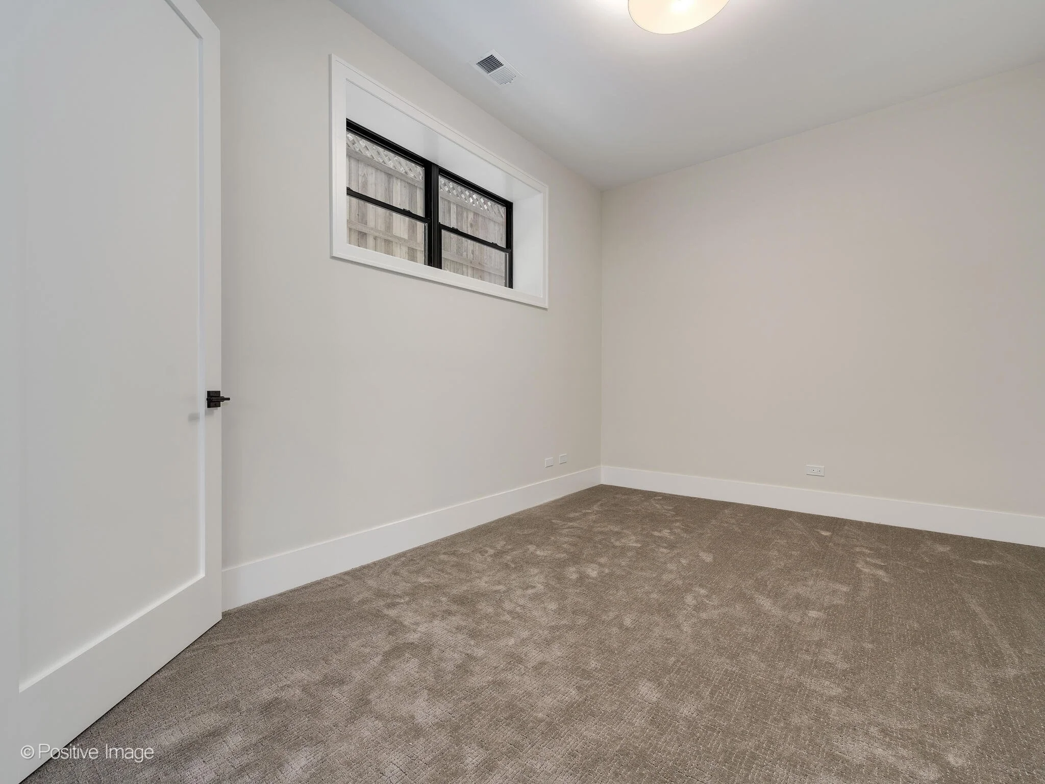 Zillow 60618 63 - sno8g7g