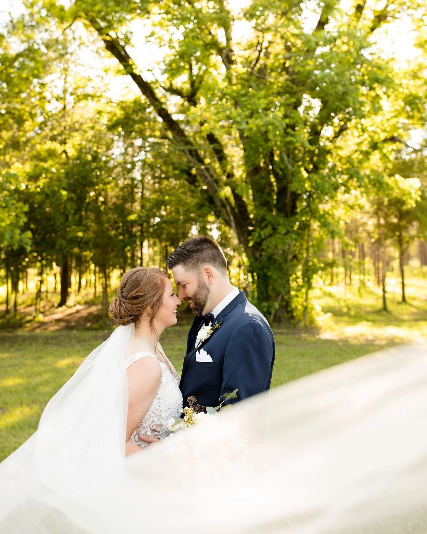 Golden Hour 🖤

@kalirushingphoto