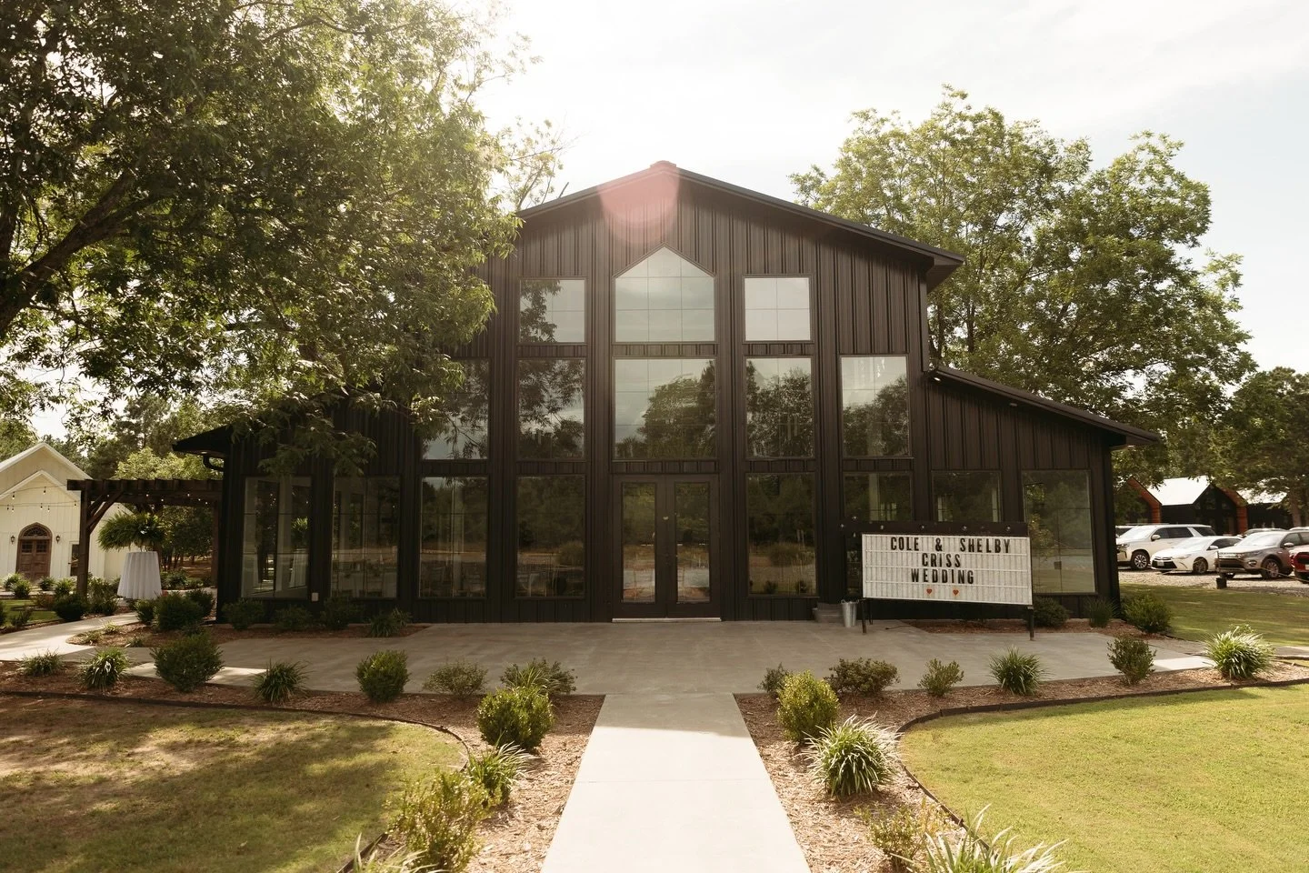 Golden hour @ The Reception Hall 🖤

#weddingvenue #2026wedding #2026bride #eventvenue #bride