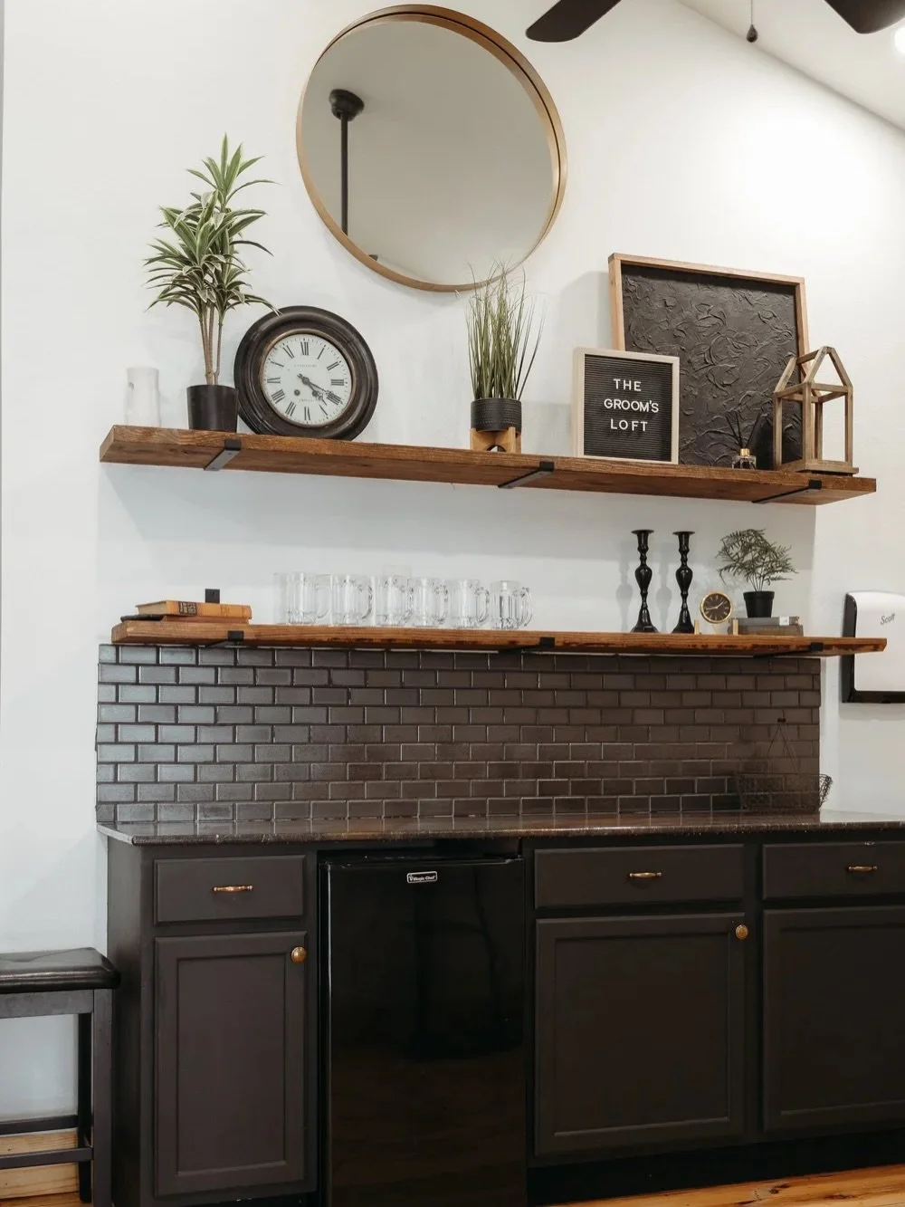 The Groom&rsquo;s loft 🖤

#2026 #2026wedding #2026bride #weddingvenue #eventveue