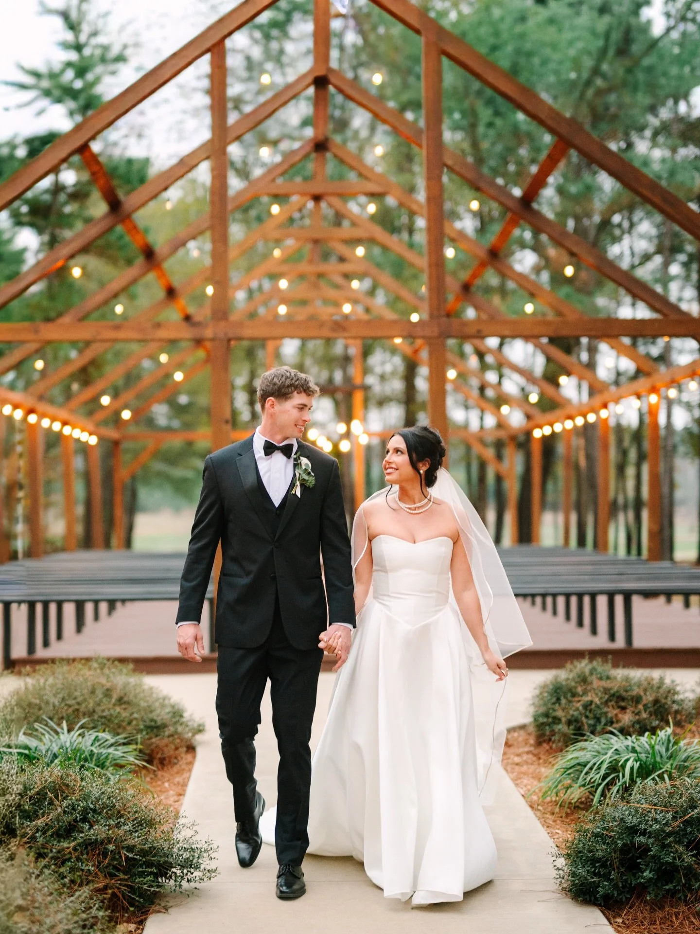 12.13.2025 🤍

#weddingvenue #weddingday #bride #brideandgroom #newlyweds