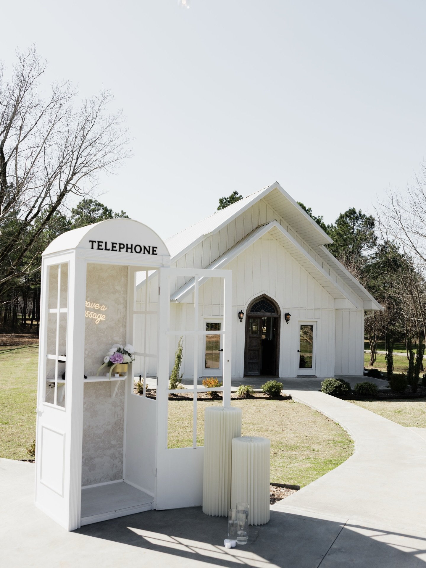 The perfect spot for a phone booth 🤭

#2026wedding #2026bride #weddingvenue #wedding #weddinginspo