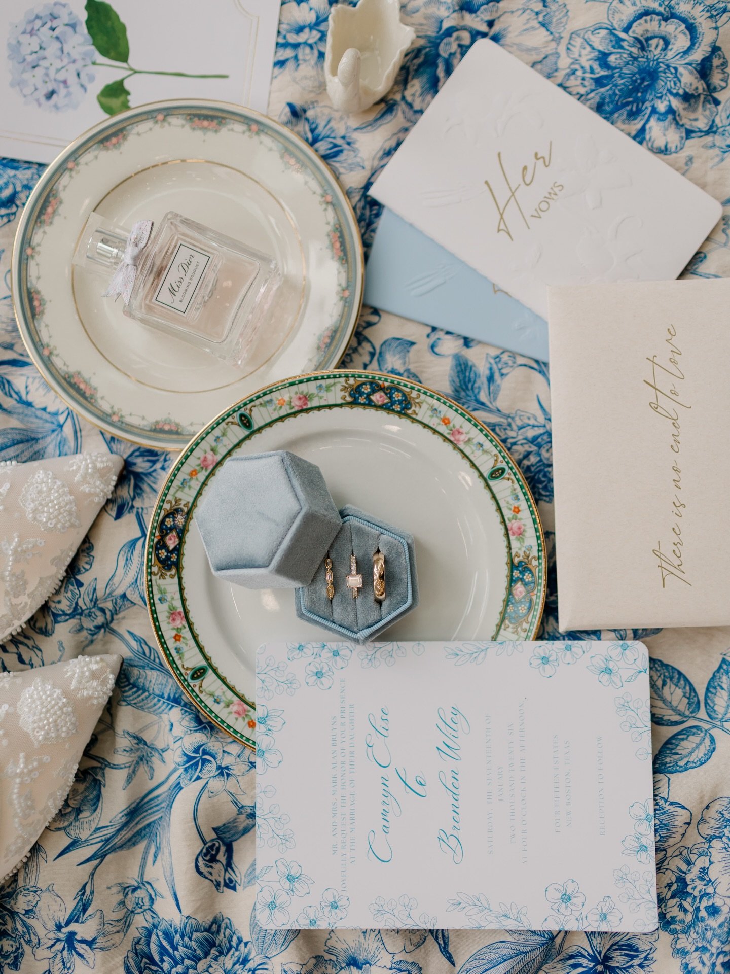 Dreamy details 💭 

#2026wedding #2026bride #eventvenue #bride #weddingday